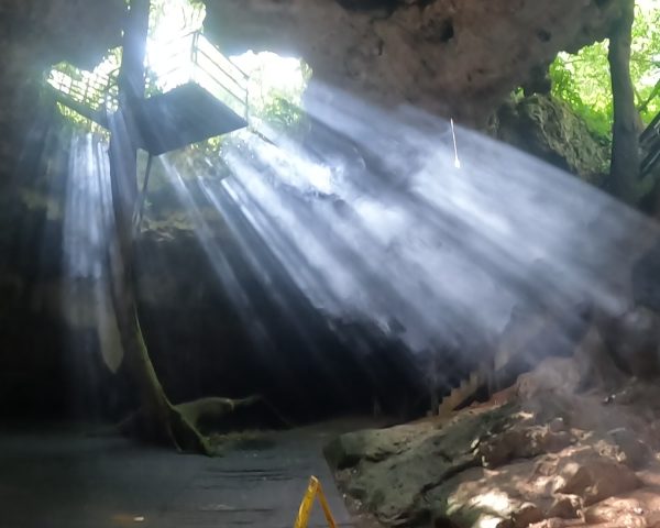 Cenote Taak Bi Luum