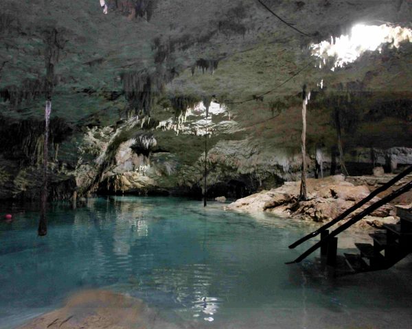 Dry cavern area in Cenote Taak Bi Ha
